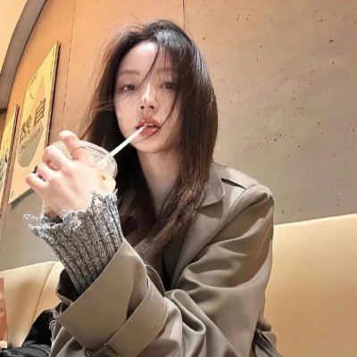 妮可睡不著
